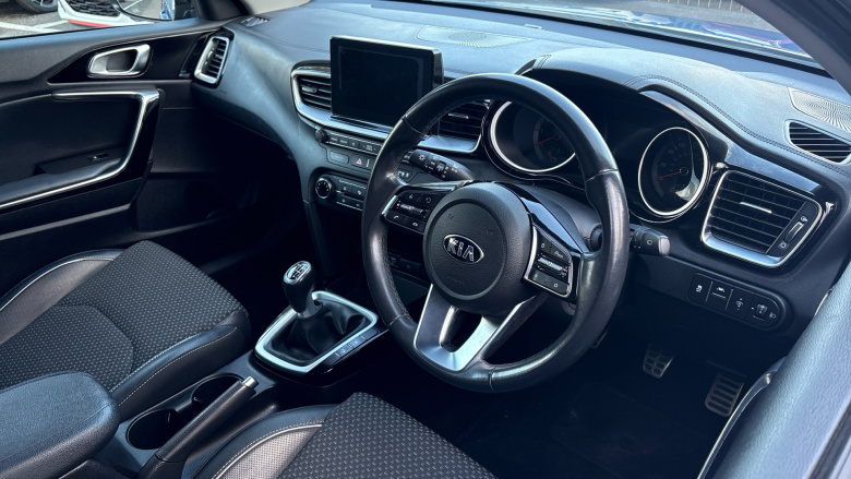 Kia Ceed 1.4T GDi ISG Blue Edition 5dr Petrol Hatchback